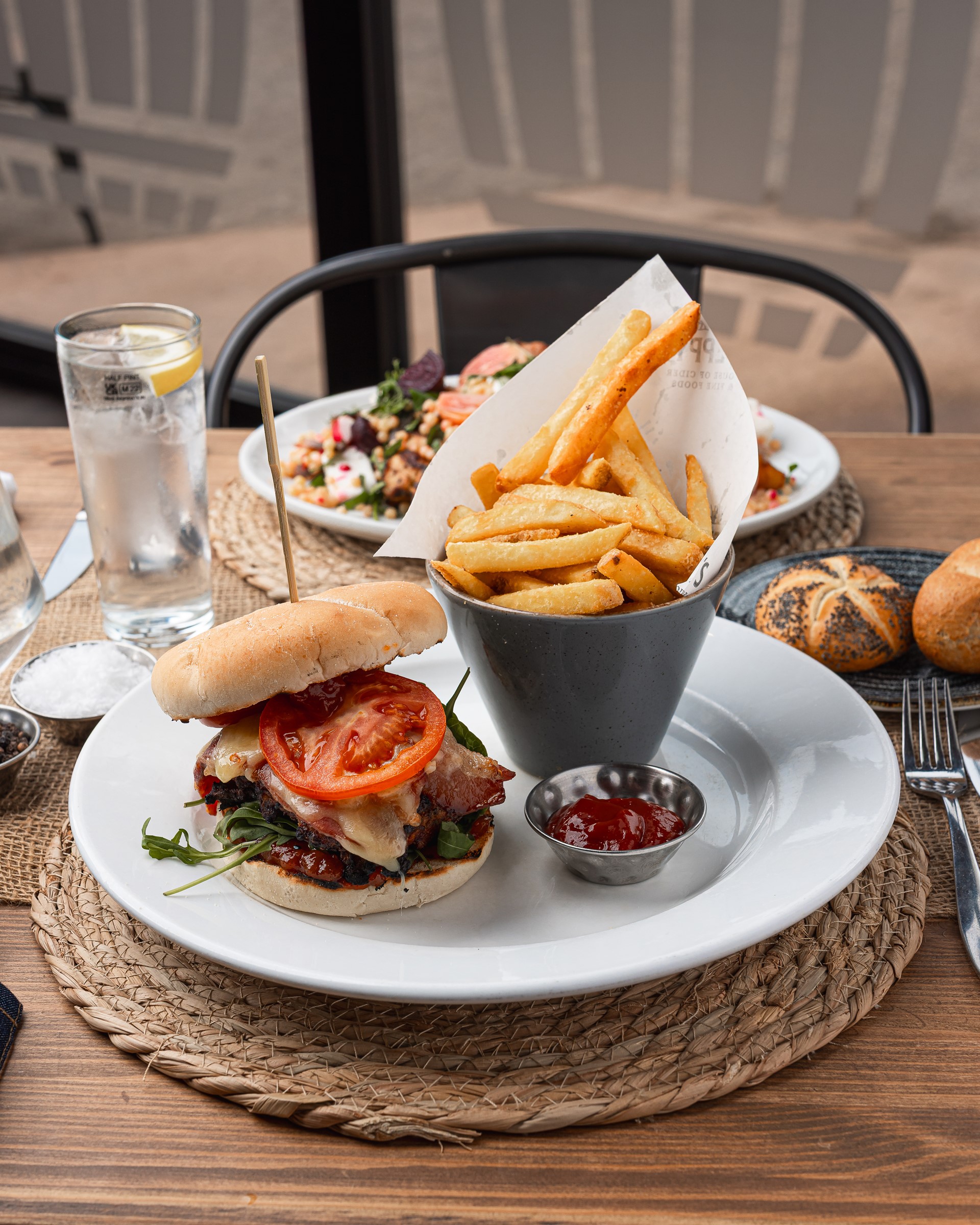 20260316_element_shp148877